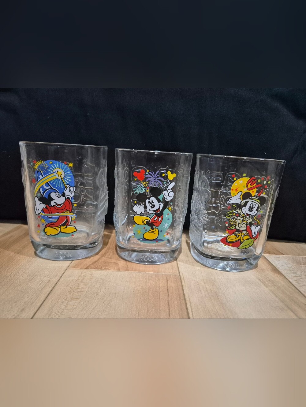 3 like new Walt Disney World 2000 Mickey Mouse celebration glasses